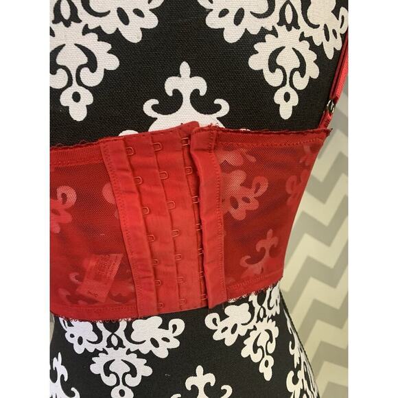 Victoria Secrets Red Push Up Corset Bra 34DD New - Picture 6 of 8